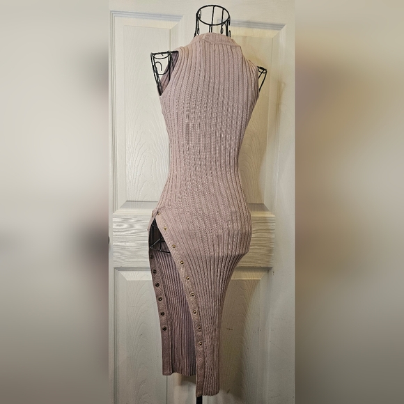 Hera Collection Ribbed Sweater Dress - Picture 3 of 6